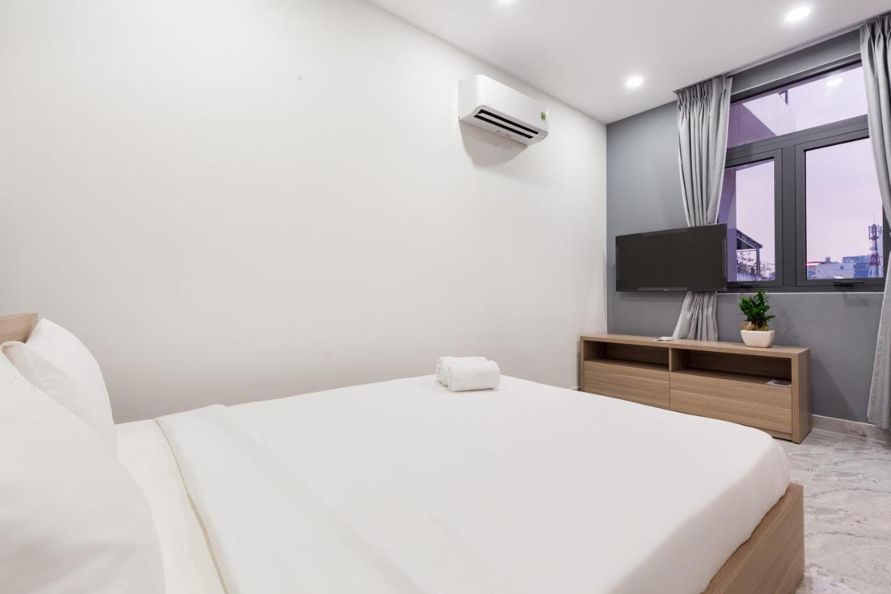 Yours Studio Airport Ho Chi Minh City