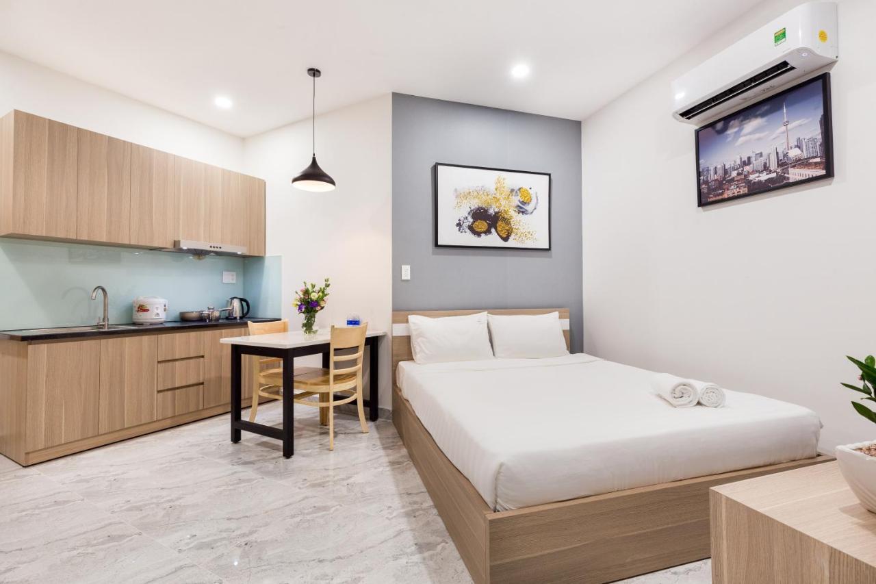 Yours Studio Airport Hotel *