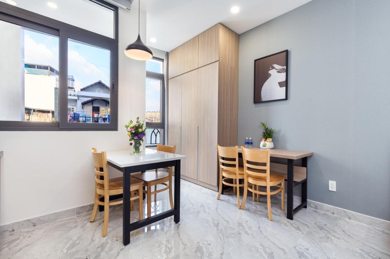Yours Studio Airport Ho Chi Minh City