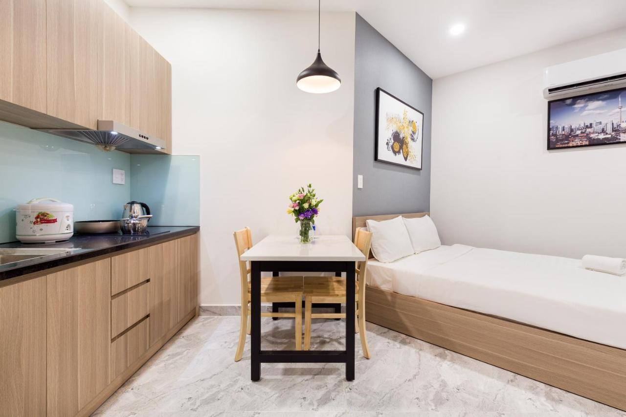 Yours Studio Airport Hotel *